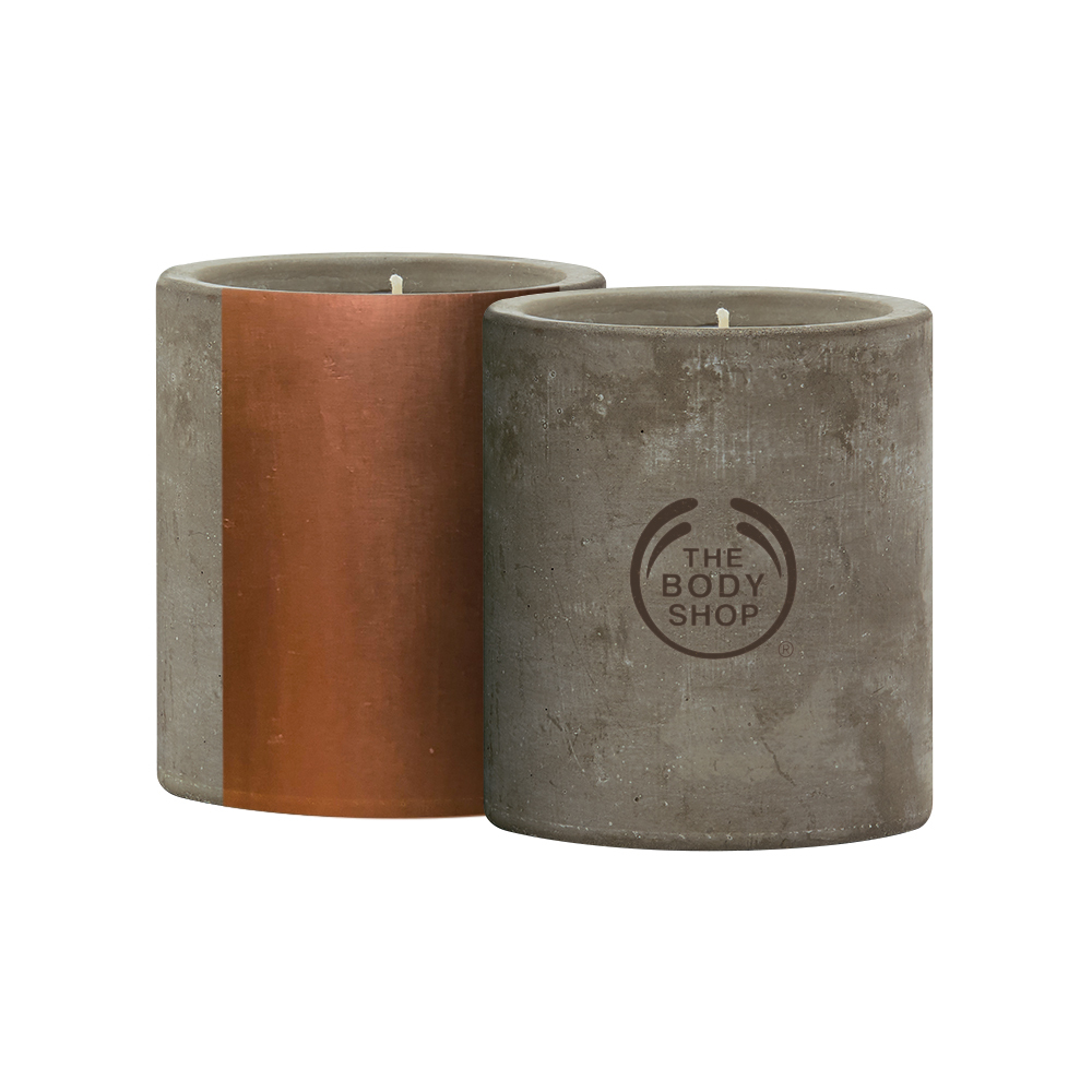 Aurora 12 oz. Concrete Candle 1