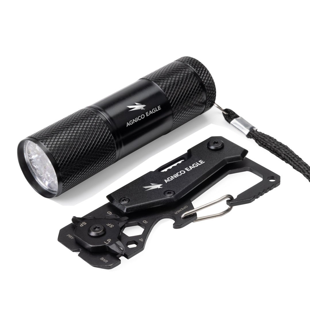 Fawcett Multi-Tool & Flashlight Gift Set 1