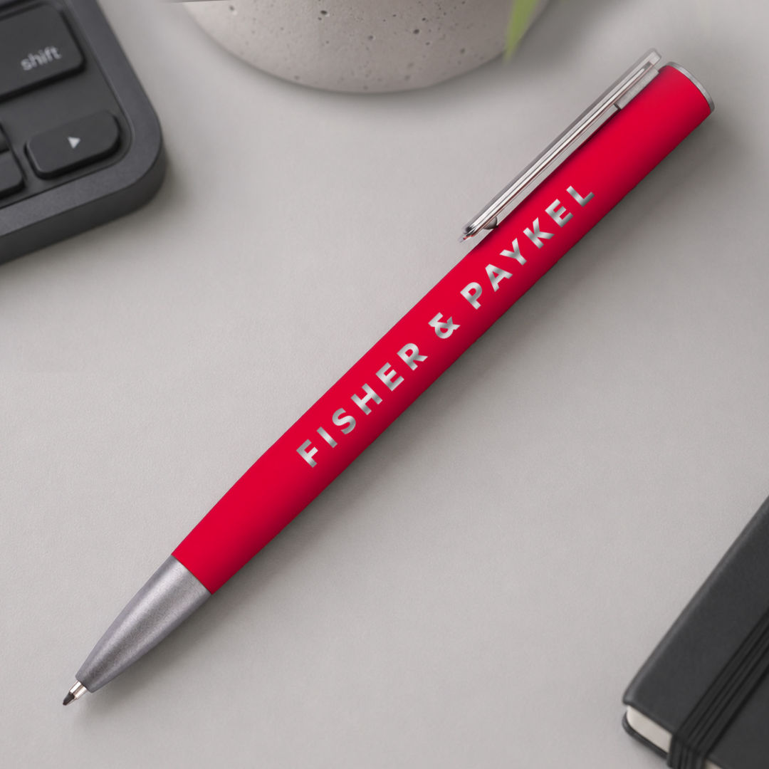 Leopold Recycled Aluminum Ballpoint Pen - Group (Glamour)